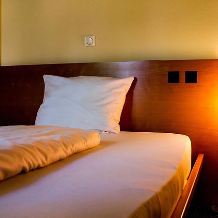 Plaza Suites Rüsselsheim Extérieur photo
