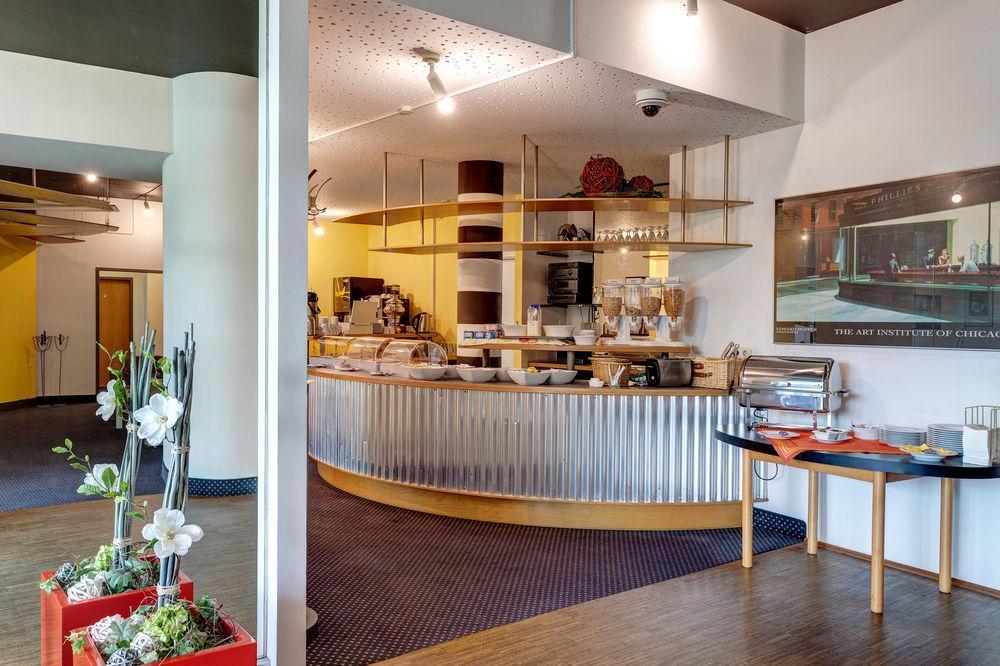 Plaza Suites Rüsselsheim Extérieur photo