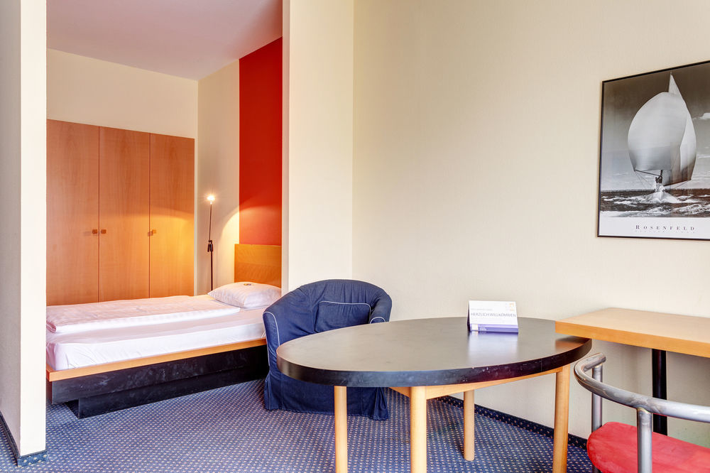 Plaza Suites Rüsselsheim Extérieur photo