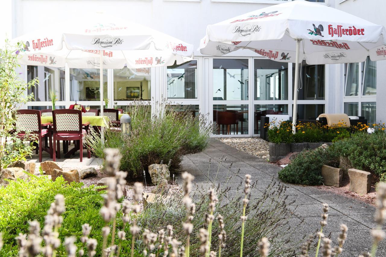 Plaza Suites Rüsselsheim Extérieur photo